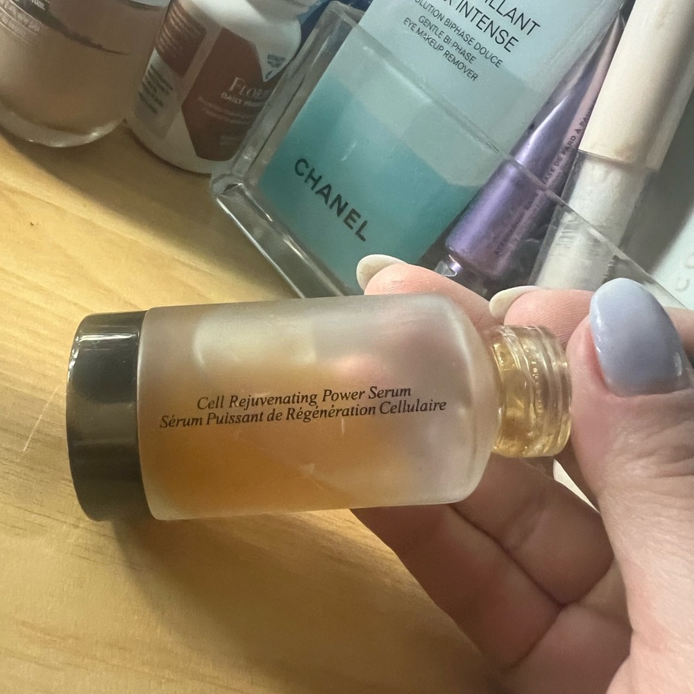 Victoria Beckham Beauty Serum